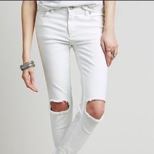 New Free People destroyed skinny fit ankle jeans